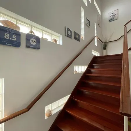 Se7 Mares Πανσιόν