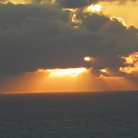 Πανσιόν Se7 Mares *